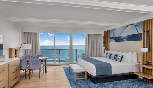 Habitación Deluxe, 1 cama de matrimonio grande, frente al mar