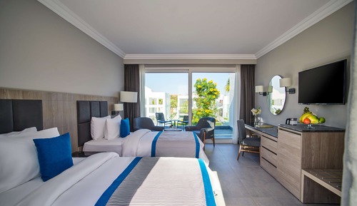 Triple Room - Preferred Front Area
