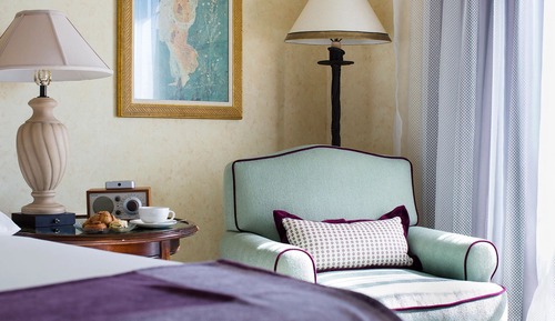 Habitación estándar, 1 cama de matrimonio grande, vistas a la ciudad (Classic Town View King-ADA)