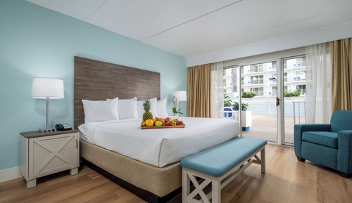 Suite, 1 cama de matrimonio grande con sofá cama (Pool Level)