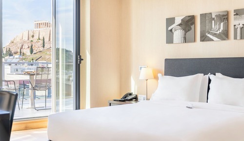 Suite (Temple of Zeus & Acropolis View)
