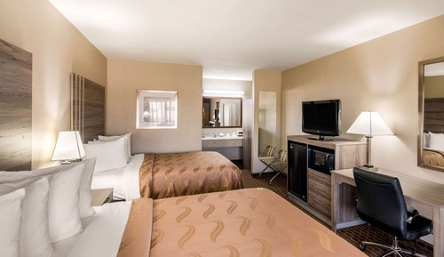 Habitación estándar, 2 camas de matrimonio, fumadores