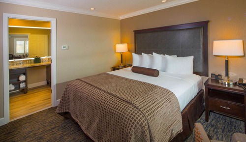 Suite familiar, varias camas, no fumadores, frigorífico y microondas (Walk-in Shower)