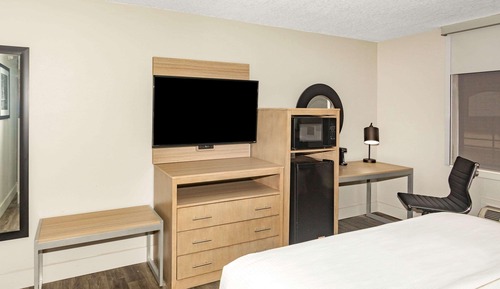 Habitación, 1 cama de matrimonio grande, accesible para personas con discapacidad (Mobility)
