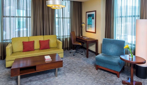 Suite (Huron)