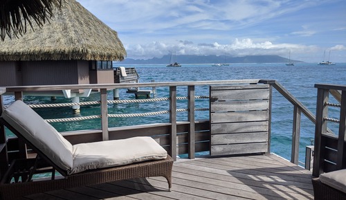 Bungalow Premium, 1 cama de matrimonio grande, sobre el agua (Moorea Island View)