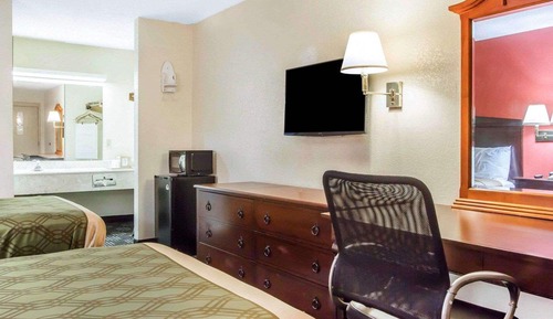 Habitación estándar doble, 2 camas dobles, no fumadores