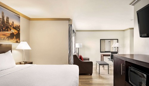 Suite, 1 cama de matrimonio grande, no fumadores (One-Bedroom)
