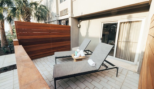Suite junior, patio (Family)