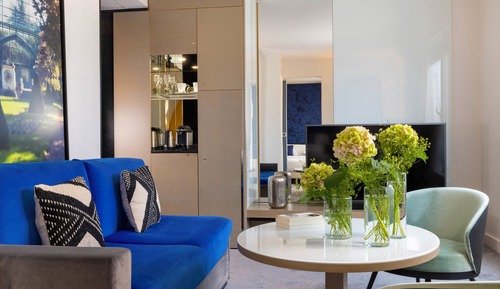 Suite