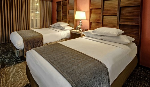 Suite, 2 camas de matrimonio, cocina básica