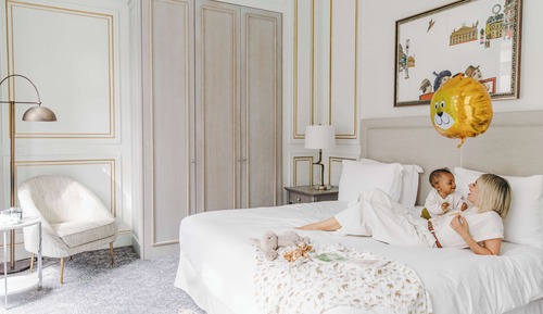 Suite (Louvre Suite)