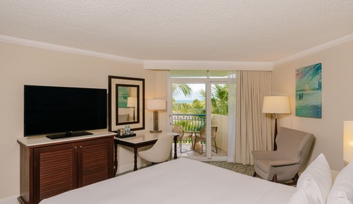 Habitación, 1 cama de matrimonio grande, vistas parciales al mar (Aruba Tower)