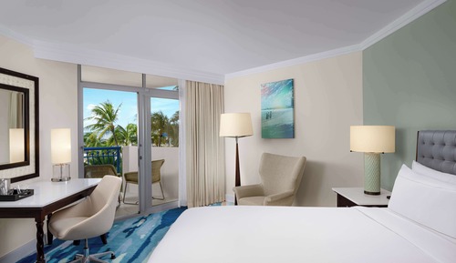 Habitación, 1 cama de matrimonio grande, vistas parciales al mar