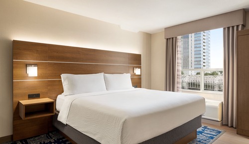 Suite, 1 cama de matrimonio grande con sofá cama (Top Floor)