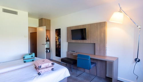 Habitación doble superior, 1 cama doble con sofá cama
