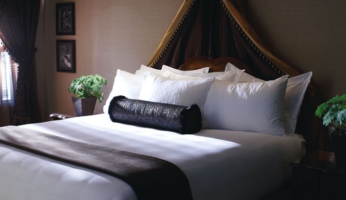 Suite (Carriage House)