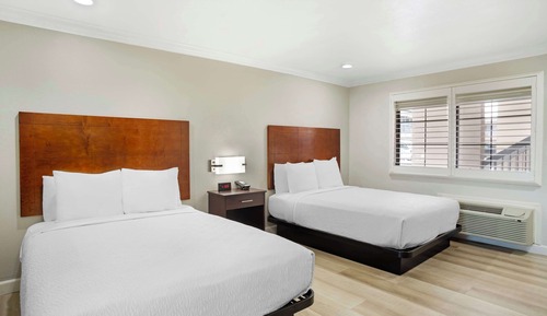 Habitación estándar, 2 camas de matrimonio, no fumadores, frigorífico y microondas