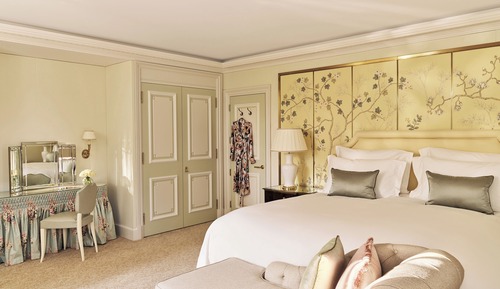 Suite (Dorchester)