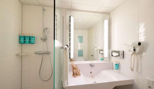 Habitación Deluxe, 1 cama doble, vistas al jardín