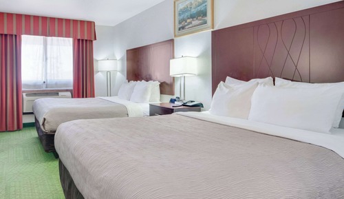 Habitación estándar, 2 camas de matrimonio, no fumadores