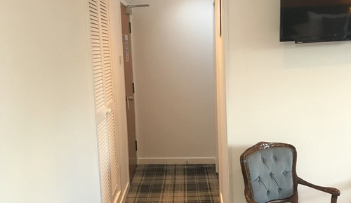 Habitación superior con 1 cama doble o 2 individuales