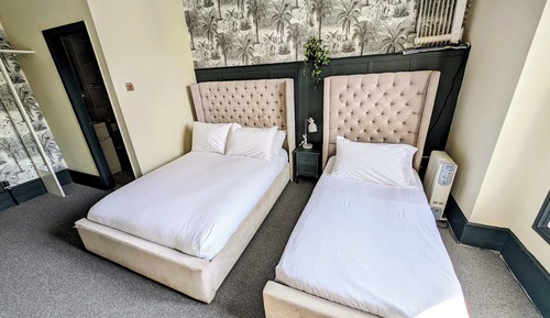 Habitación triple Premium