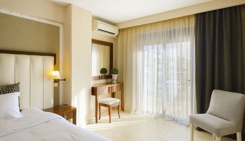 Superior Double Room Partial SV
