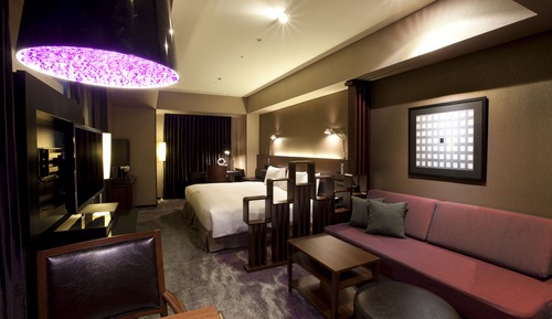 Habitación Deluxe (Premium Floor King wLounge Access3Pax)