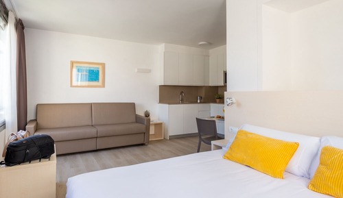 Superior Apartment (3 pax)