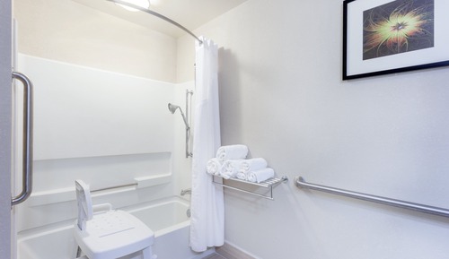 Habitación estándar, 1 cama de matrimonio grande (Mobility, Accessible Tub)