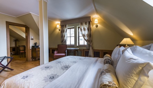 Habitación Grand con 1 cama doble o 2 individuales (Deluxe)