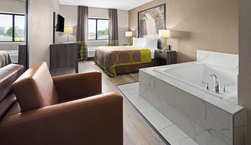 Suite estudio Deluxe, 1 cama de matrimonio grande, no fumadores, bañera de hidromasaje