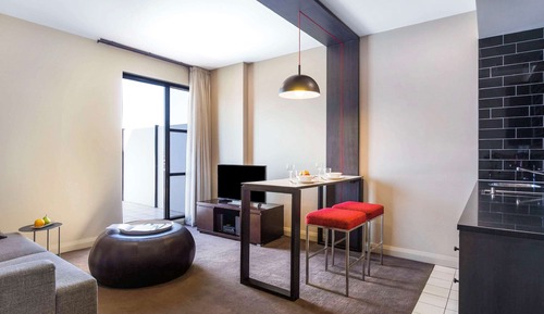 1 Bedroom Suite