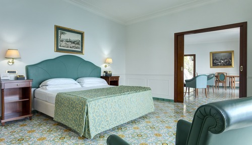 Suite, vistas al mar