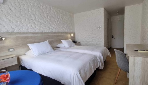 Habitación estándar con 2 camas individuales
