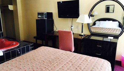 Suite básica, 1 cama de matrimonio, baño privado