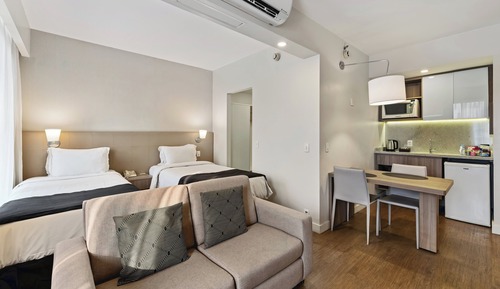 Suite estudio, 2 camas individuales, cocina (Mid Floor)
