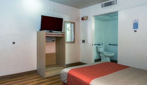 Habitación estándar, 1 cama doble, accesible para personas con discapacidad, no fumadores