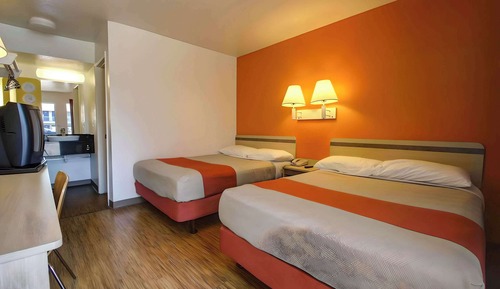 Habitación estándar, 2 camas de matrimonio, no fumadores
