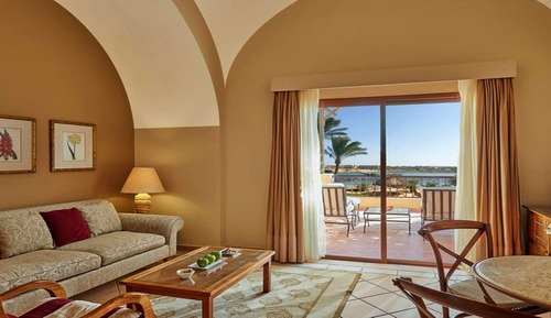 Suite junior, 1 cama doble, vistas al jardín