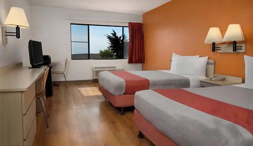 Habitación estándar, 2 camas de matrimonio, accesible para personas con discapacidad
