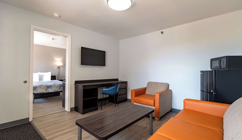 Suite estándar, 1 cama doble, no fumadores