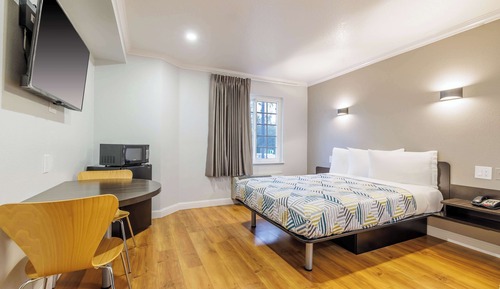Habitación estándar, 1 cama de matrimonio, no fumadores, frigorífico y microondas