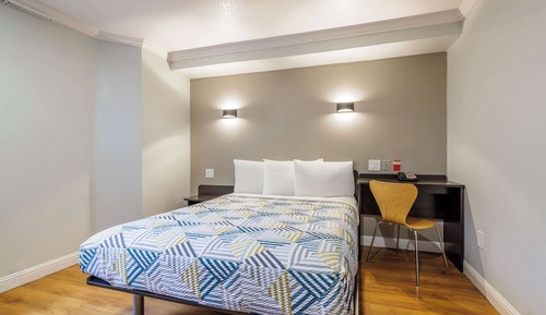 Habitación estándar, 1 cama de matrimonio, accesible para personas con discapacidad, no fumadores