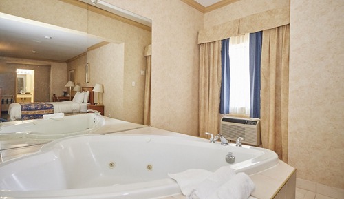 Suite, bañera de hidromasaje