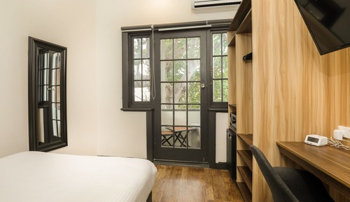 Double Balcony room with Shared bathroom