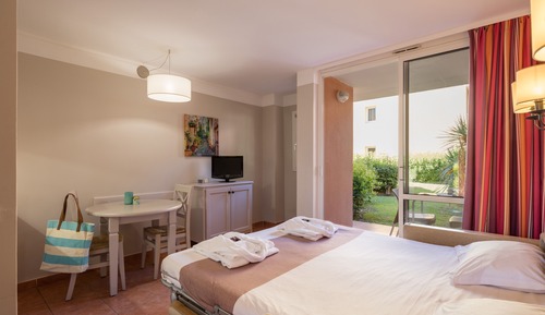 Estudio, terraza (2 People)