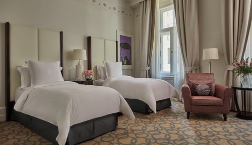 Gresham Room, 2 Twin Beds