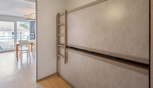 Estudio, balcón